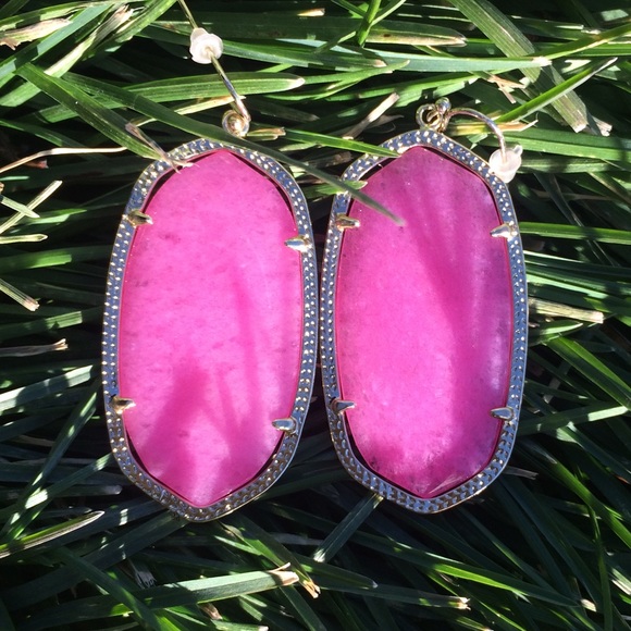 Kendra Scott Jewelry - Kendra Scott Pink Danielle Earrings